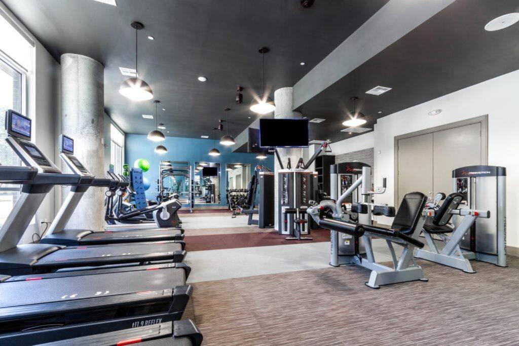 New Apart Downtown - 5min Stadium/parks/museum Daire Houston